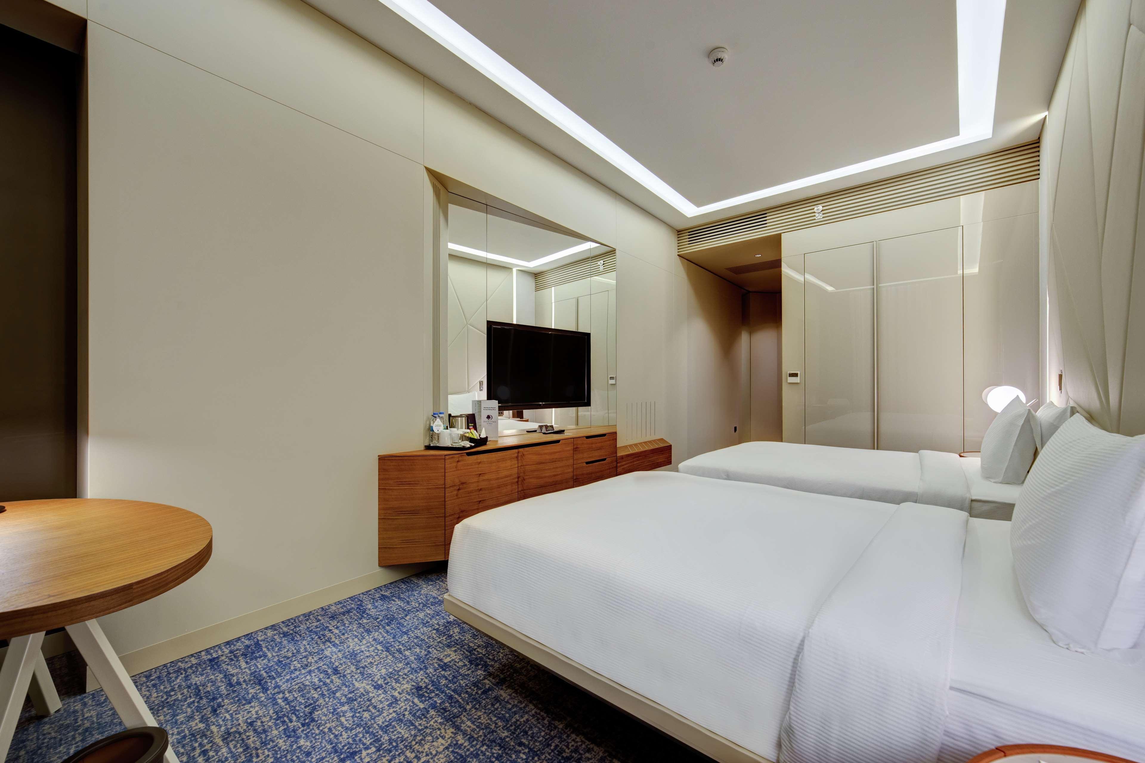 Doubletree By Hilton Adana Hotel Kültér fotó