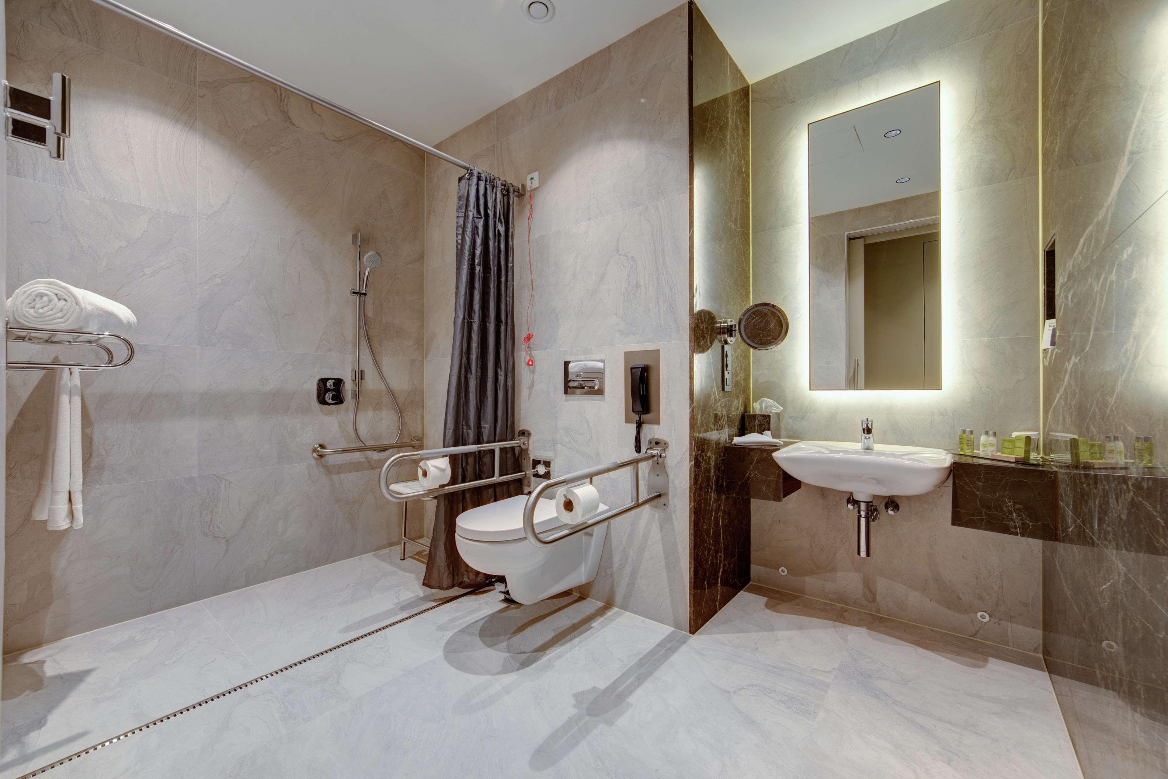 Doubletree By Hilton Adana Hotel Kültér fotó