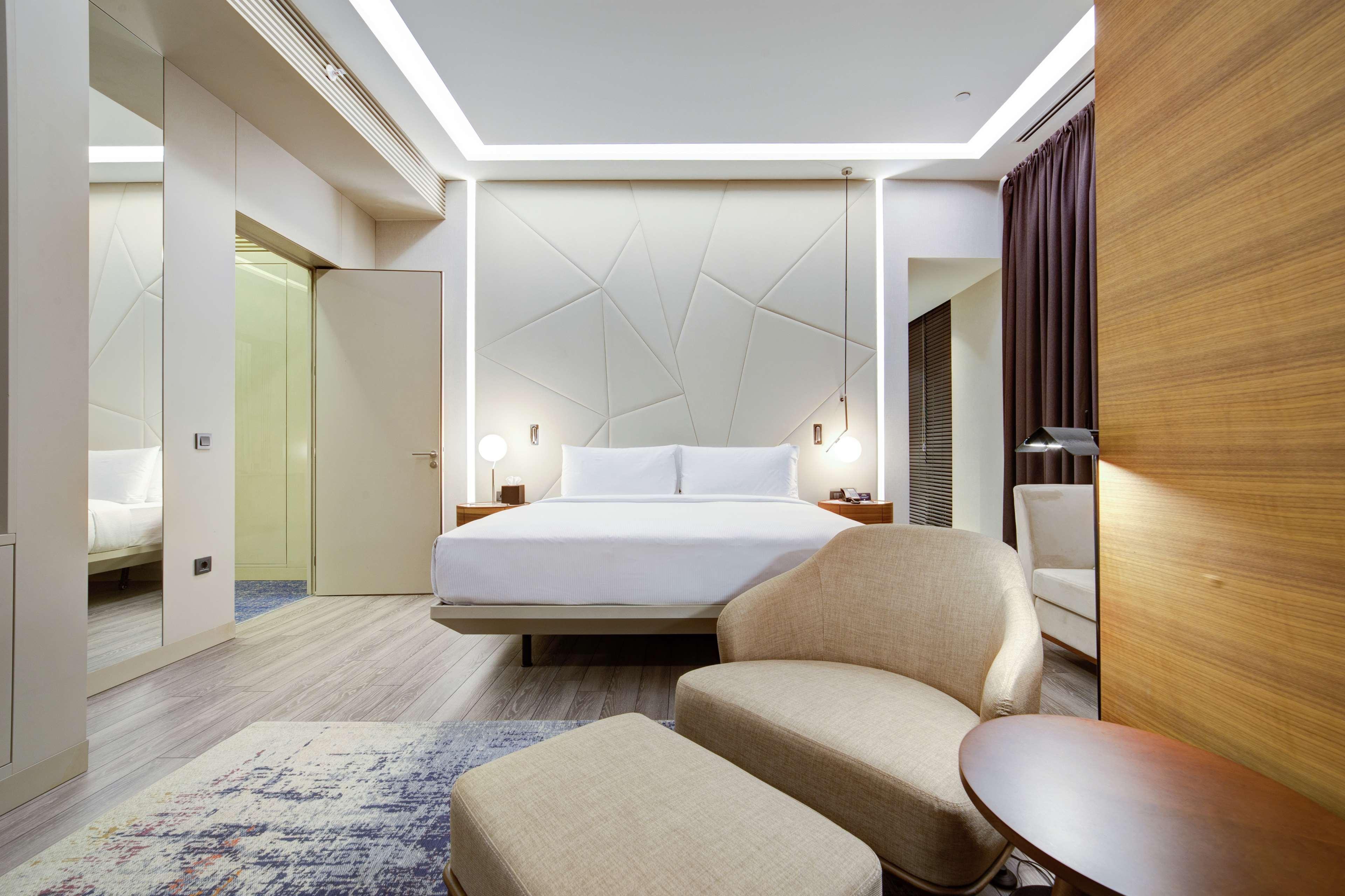 Doubletree By Hilton Adana Hotel Kültér fotó