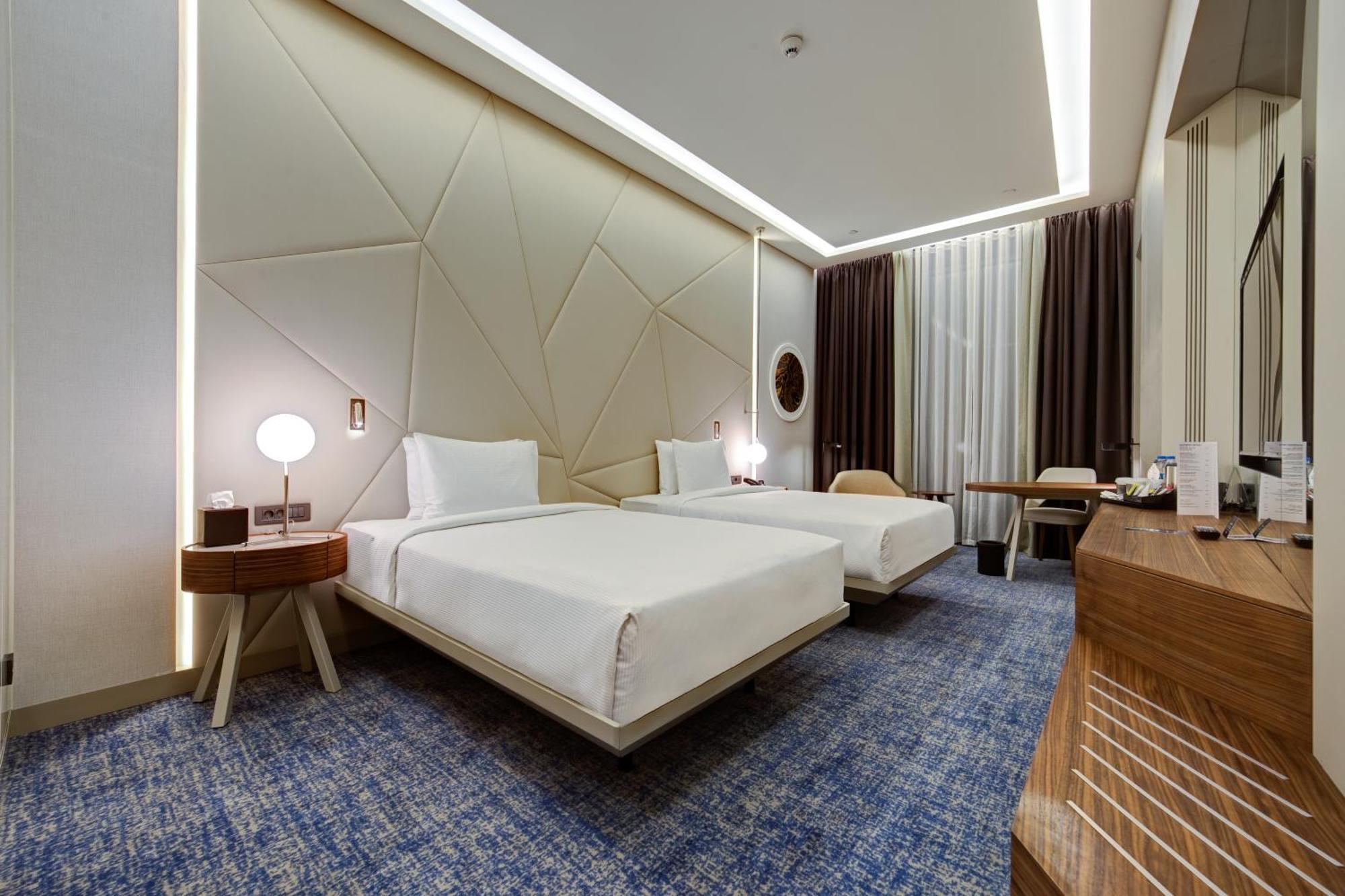 Doubletree By Hilton Adana Hotel Kültér fotó