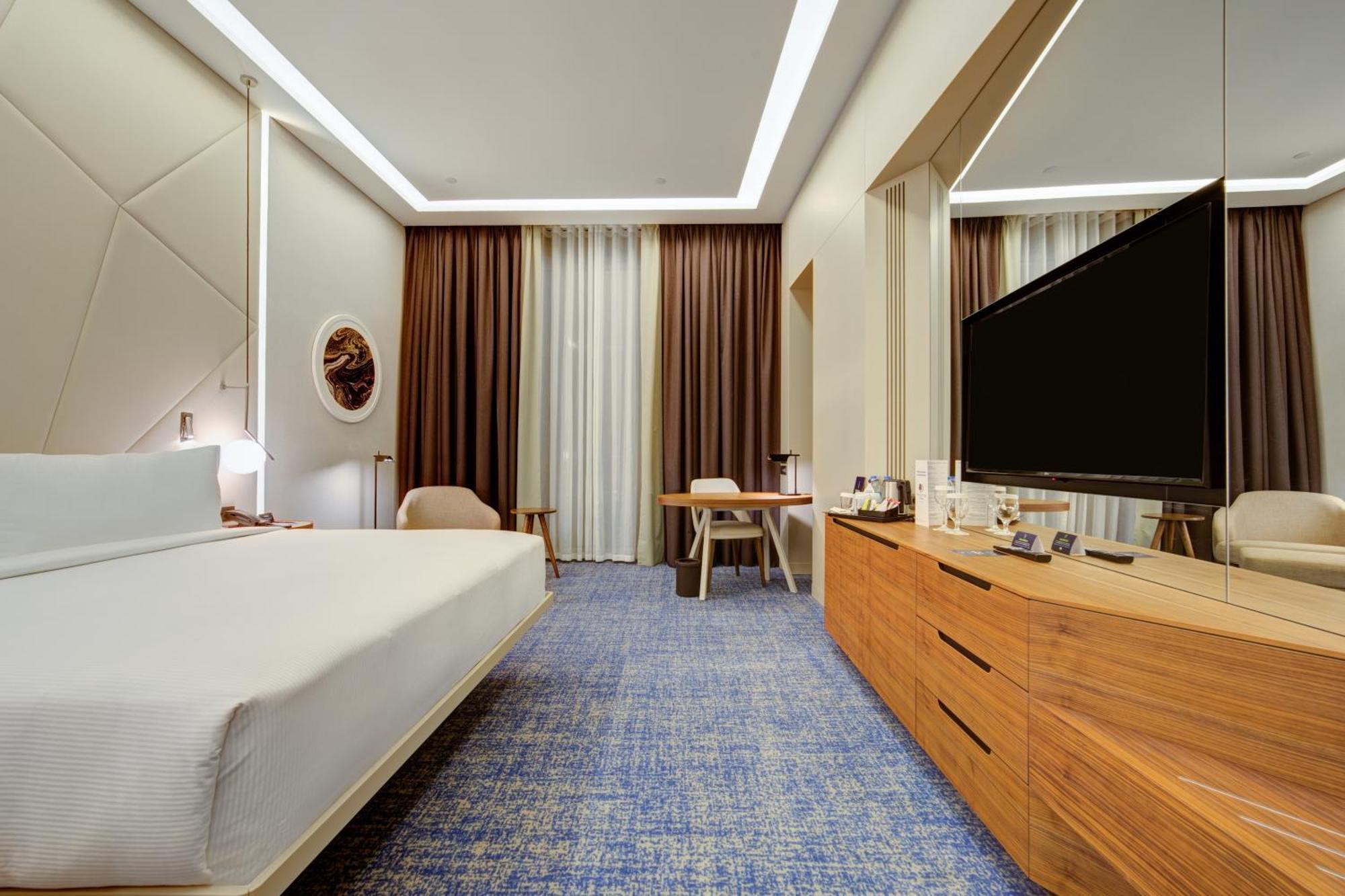 Doubletree By Hilton Adana Hotel Kültér fotó