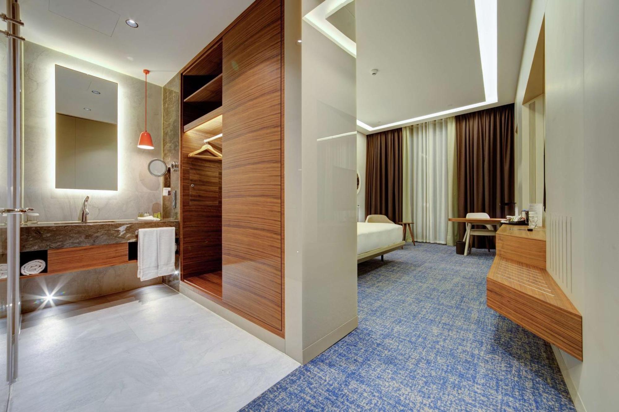 Doubletree By Hilton Adana Hotel Kültér fotó