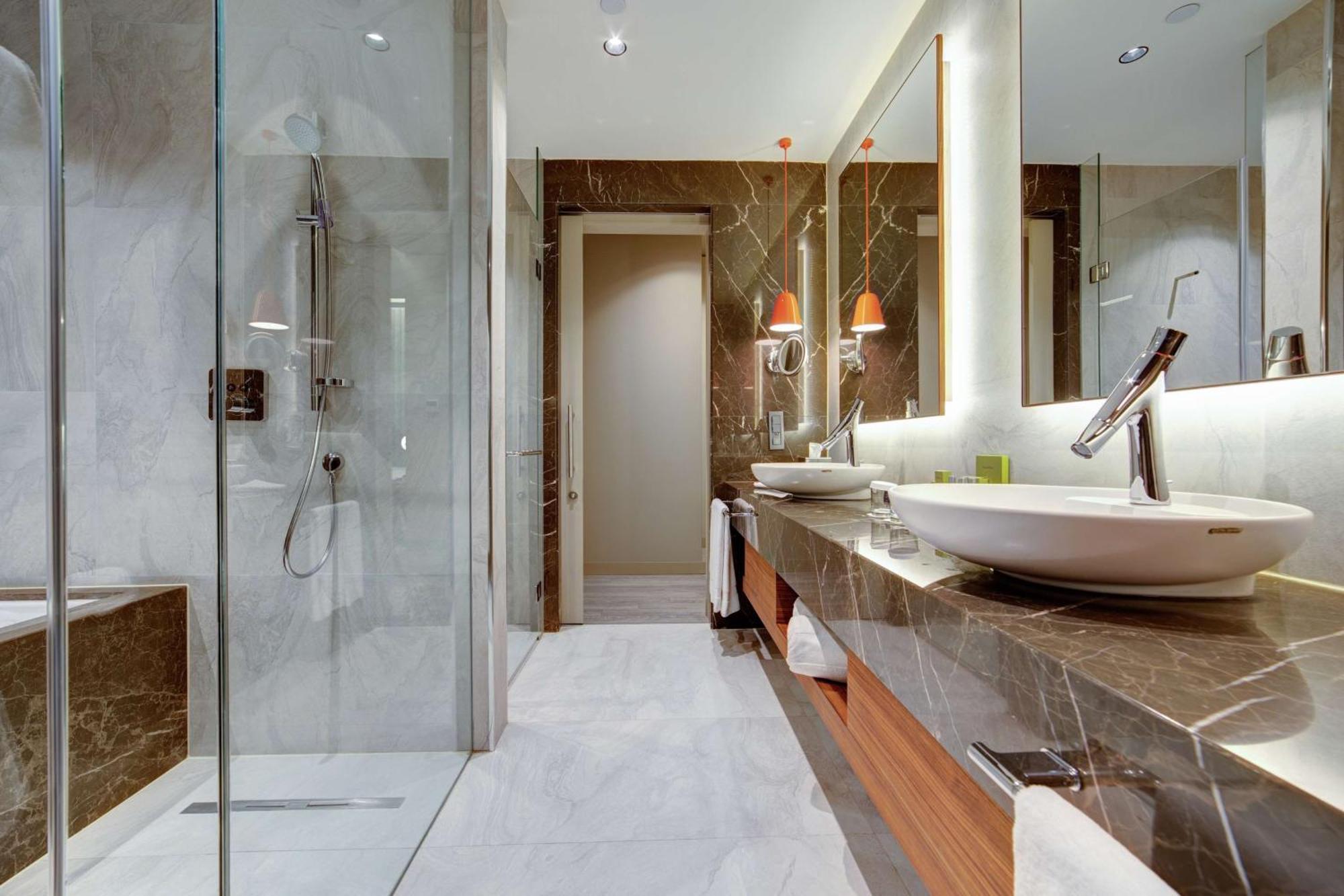 Doubletree By Hilton Adana Hotel Kültér fotó
