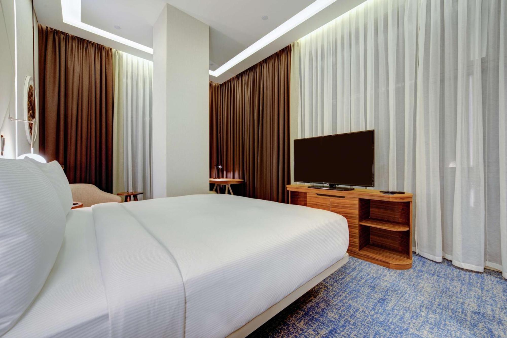 Doubletree By Hilton Adana Hotel Kültér fotó